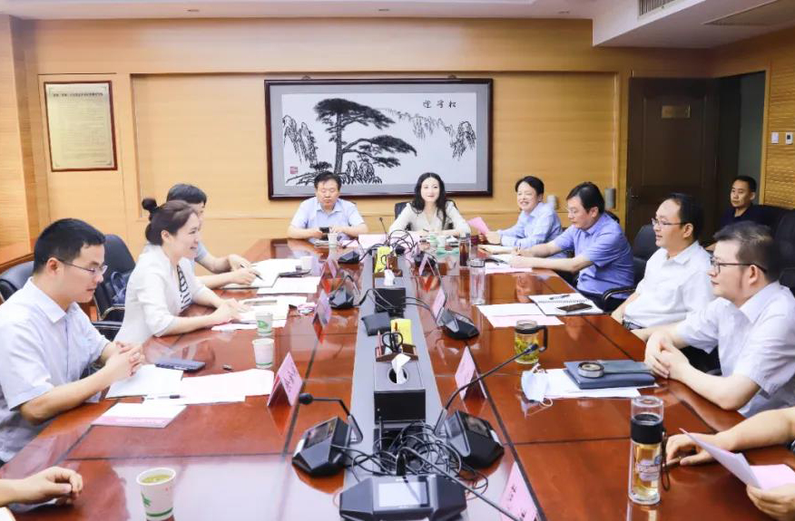合肥國際陸港赴廬陽區(qū)拜訪交流加快推進項目建設事宜