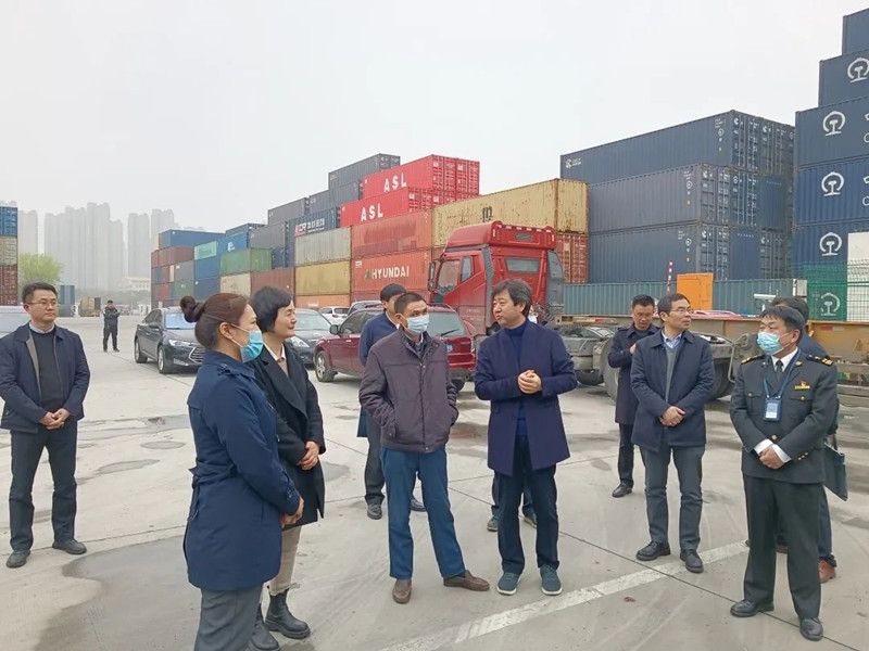省政府副秘書長羅光勇一行調(diào)研合肥中歐班列運營及口岸建設(shè)發(fā)展情況